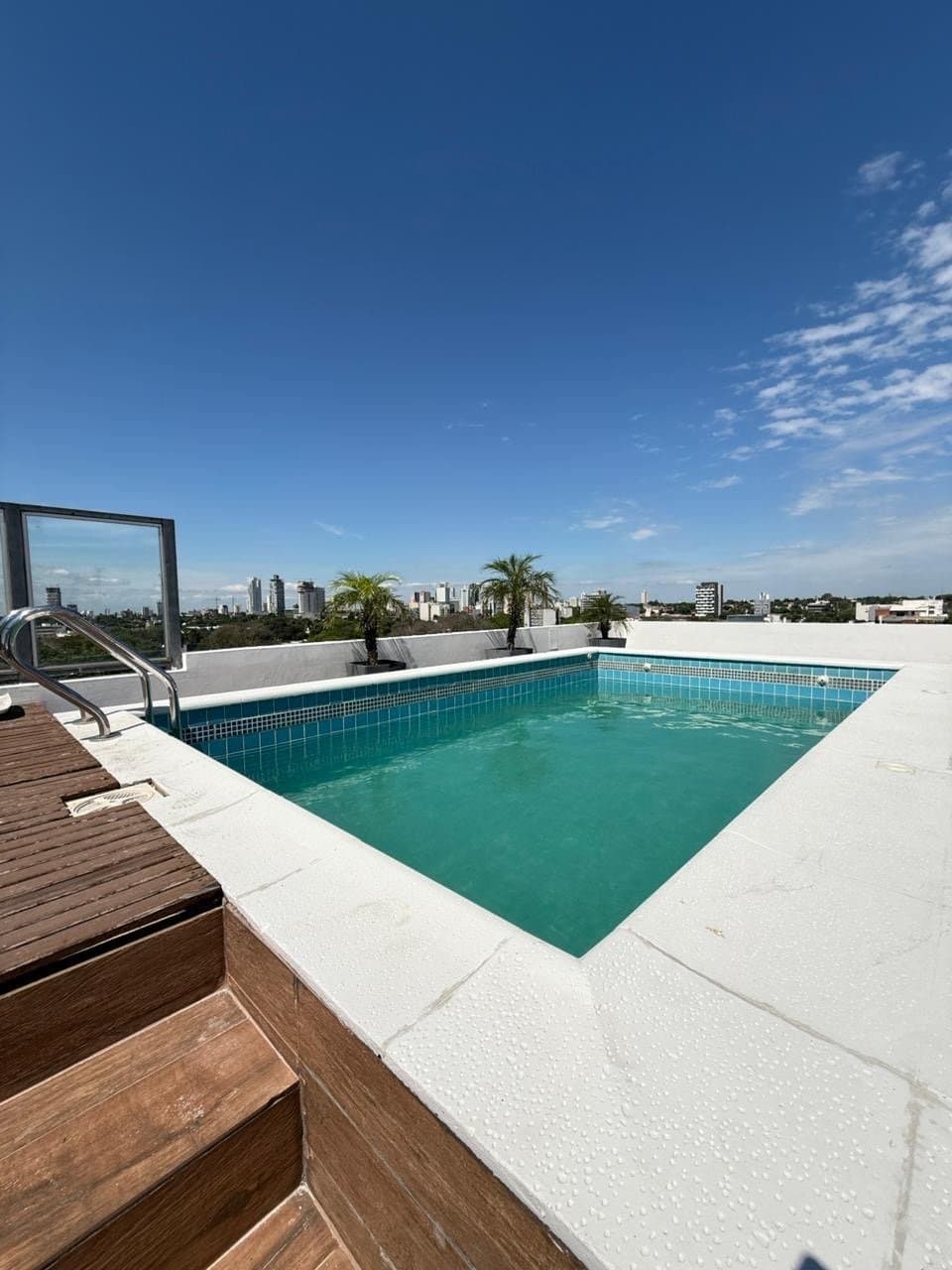 Villa Morra en alquiler amplio depto de 1 dormitorio amoblado
