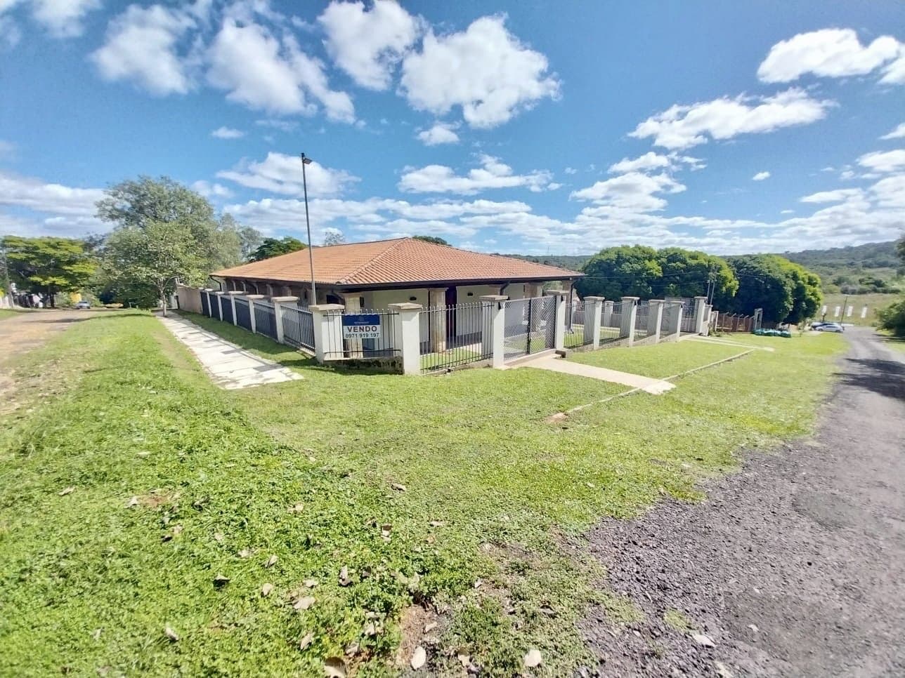 Vendo casa de lujo en Itacurubi de la Cordillera