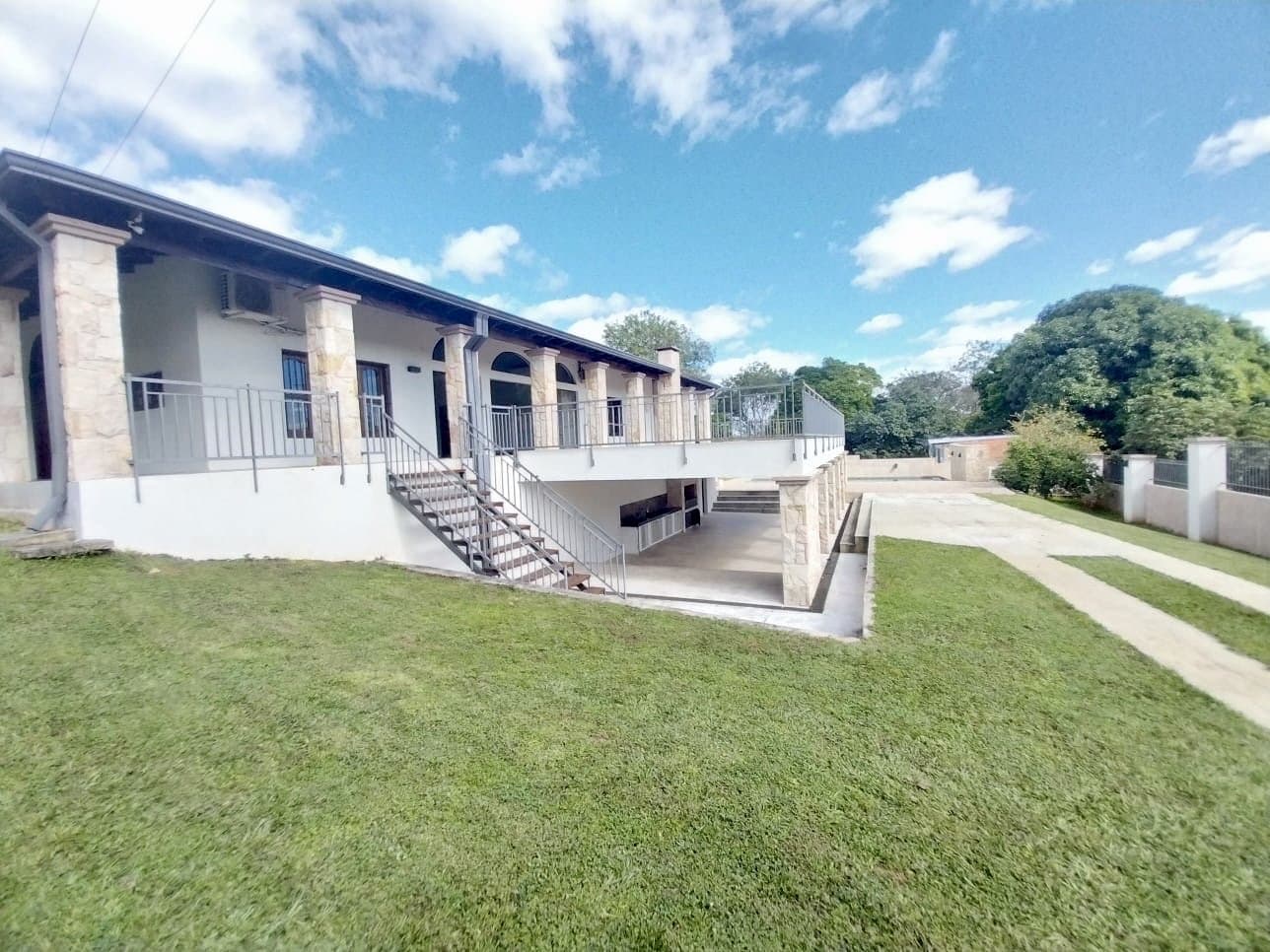 casa de lujo en Itacurubi de la Cordillera — foto 2