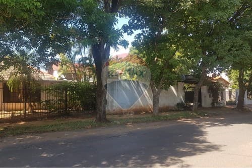 Vendo casa en ycua sati