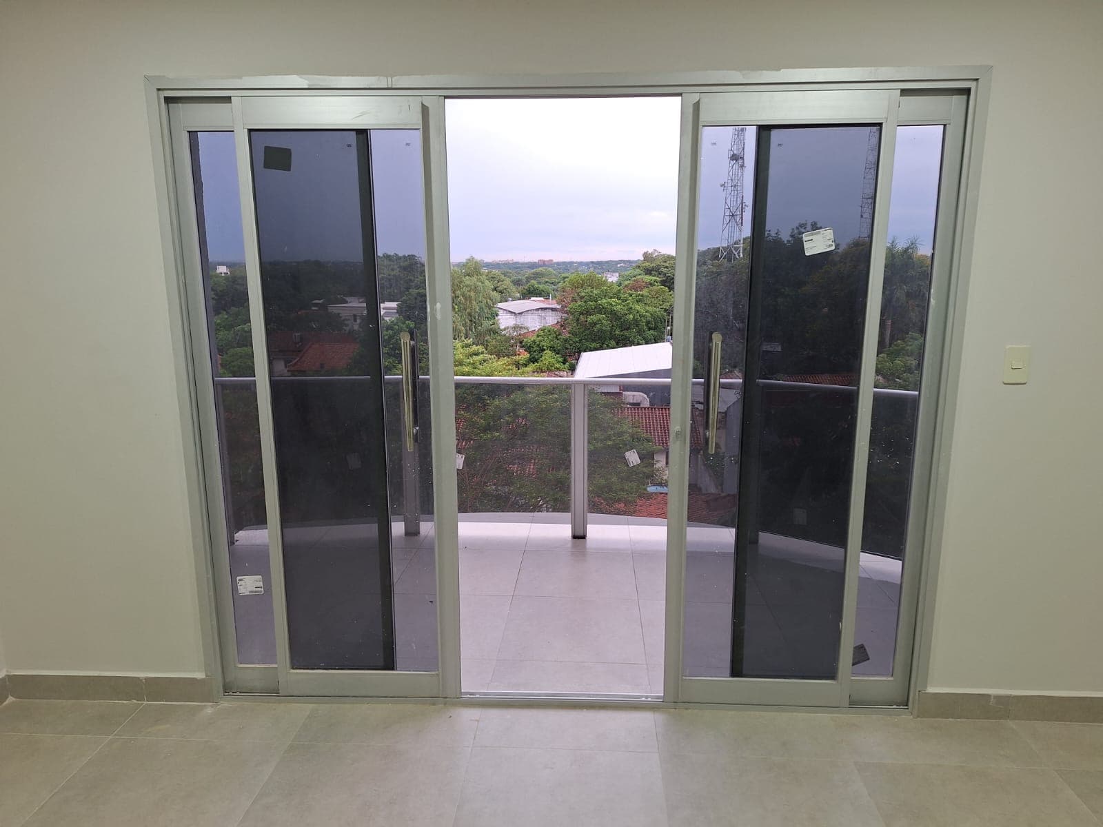 Alquilo departamento de 2 habitaciones en Villa Aurelia Asunción