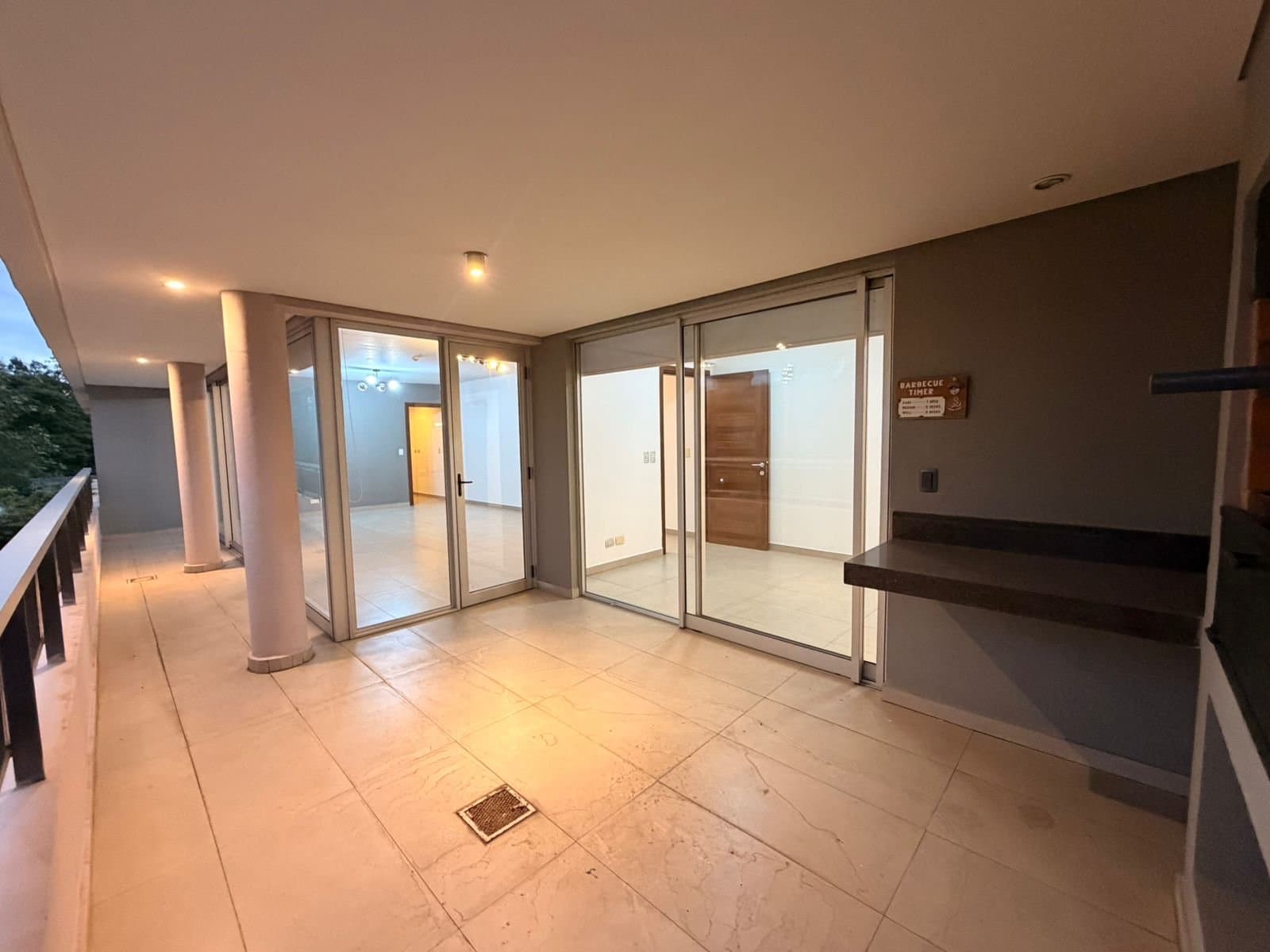 Departamento de 3 dormitorios + area de servicio a pasos del eje corporativo — foto 3