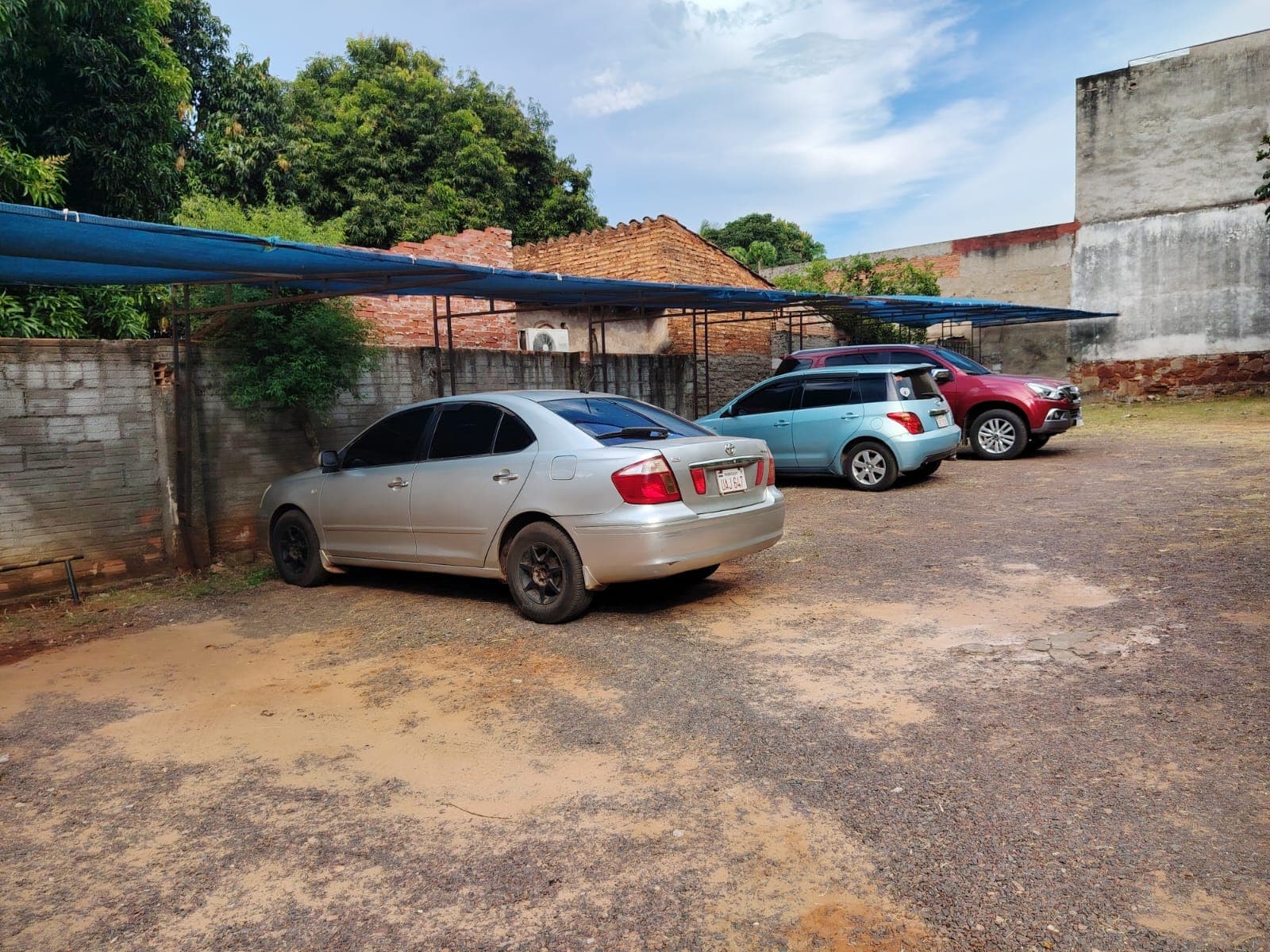 Departamentos c Amplio Estacionamiento y Salón Comercial Itauguá Centro, foto 5