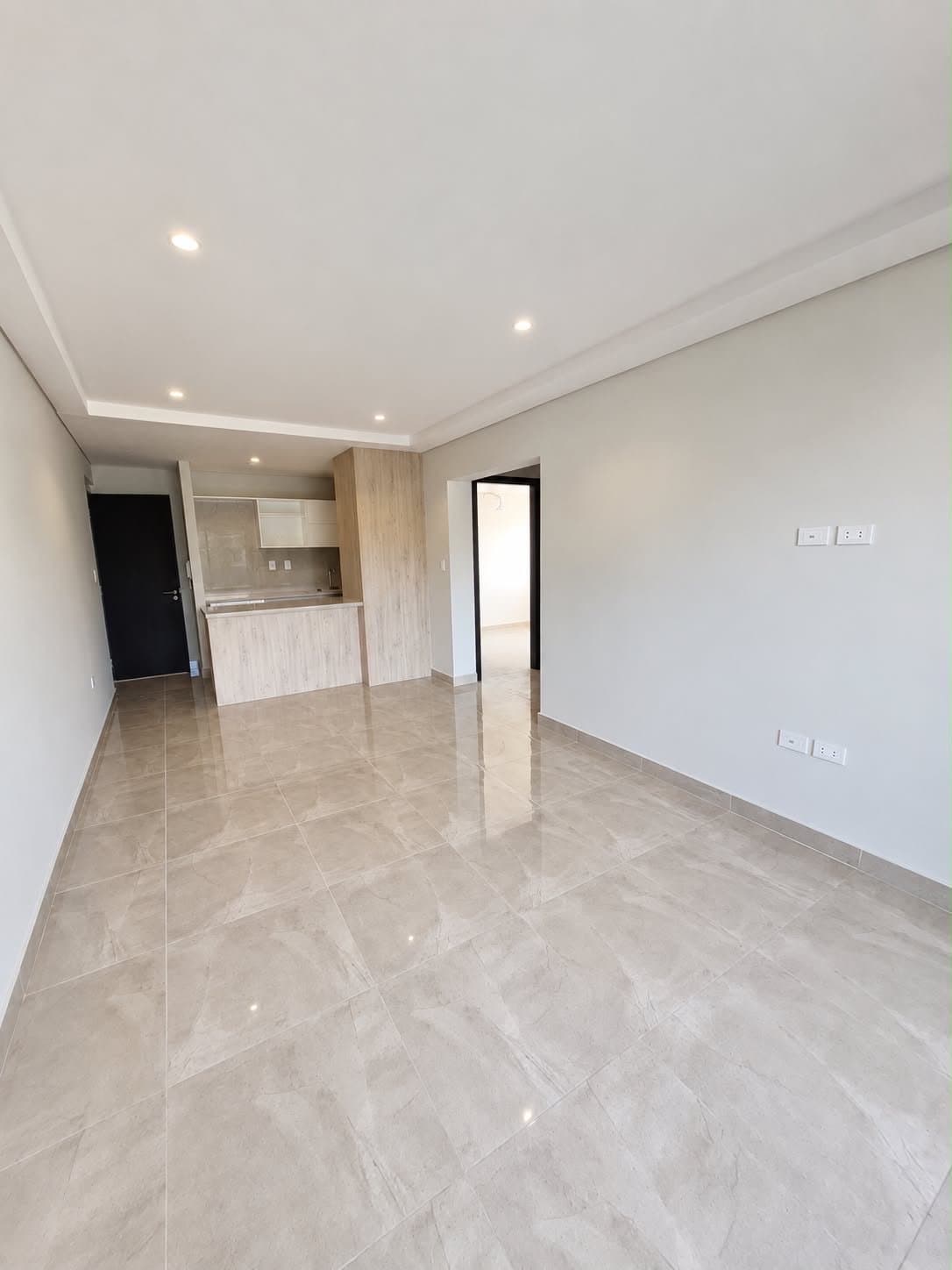 Alquilo depto de 2 dorm & 2 baños - zona conmebol(Luque)
