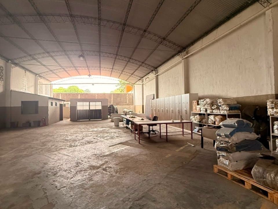 Tinglado de 510 m2 en barrio santa ana, foto 2