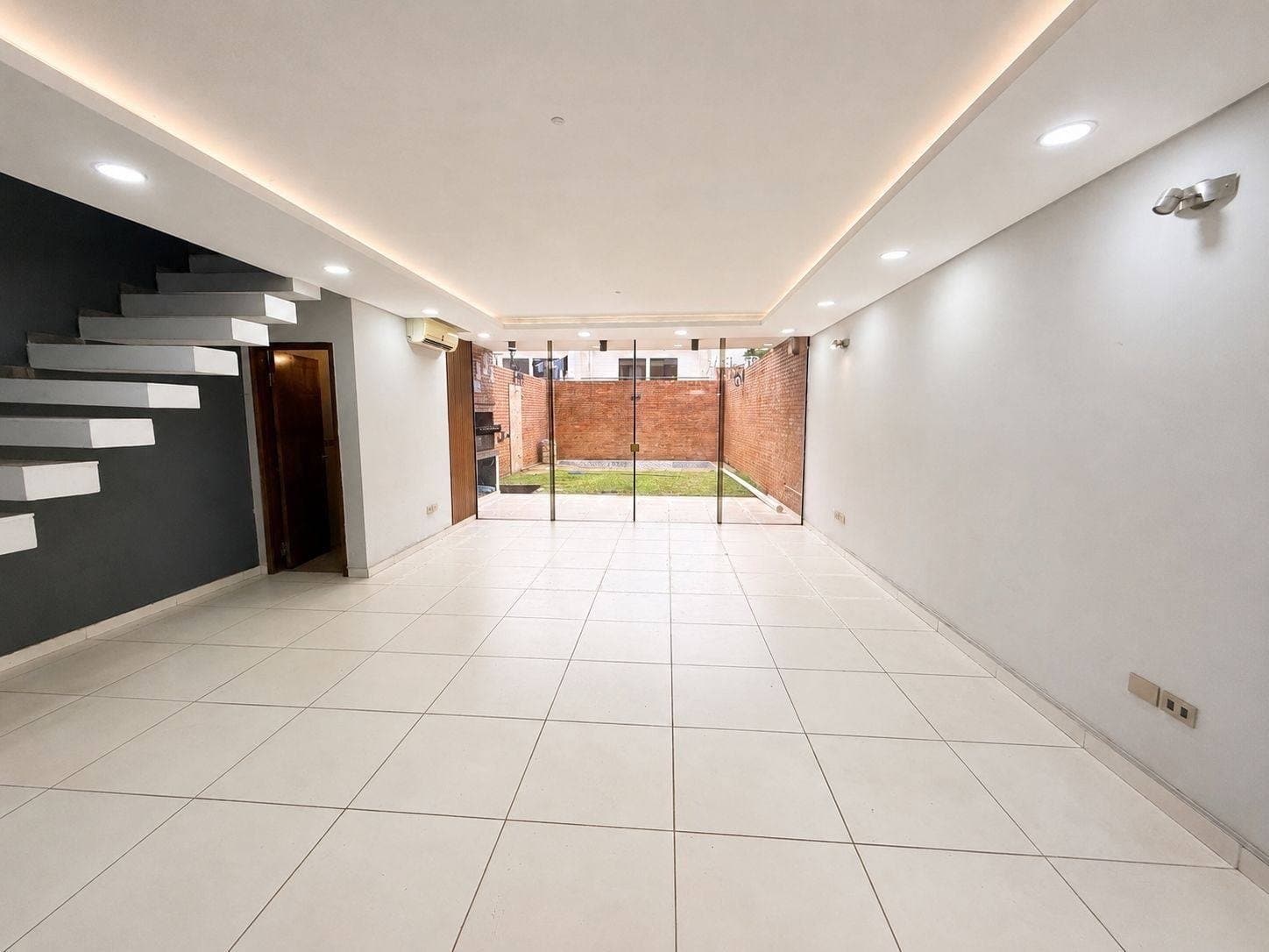 Duplex zona Quartier Las Marias — foto 4