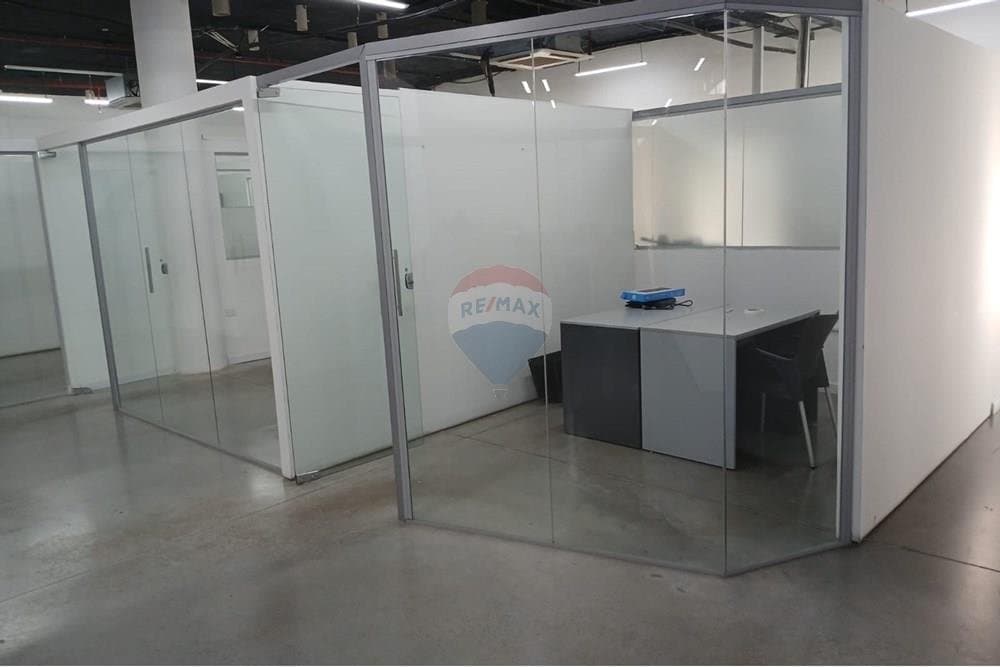 Oficina - Alquiler - Pettirossi, Asunción, Paraguay — foto 2