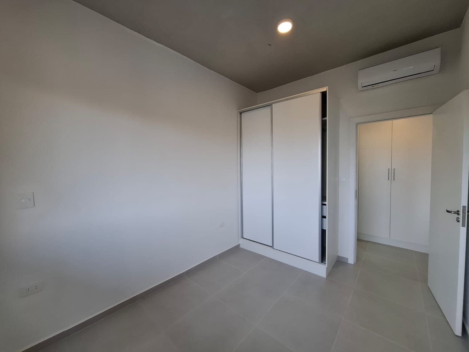 departamento 1 dormitorio - Las Mercedes, Asunción, foto 5