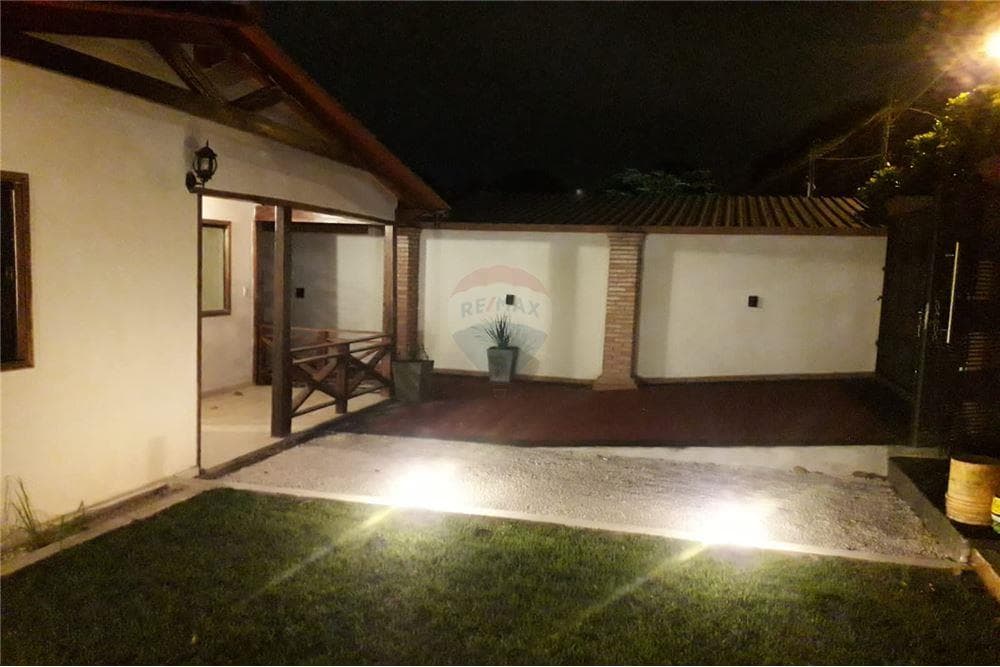 Hermosa casa a estrenar en capiata, foto 5