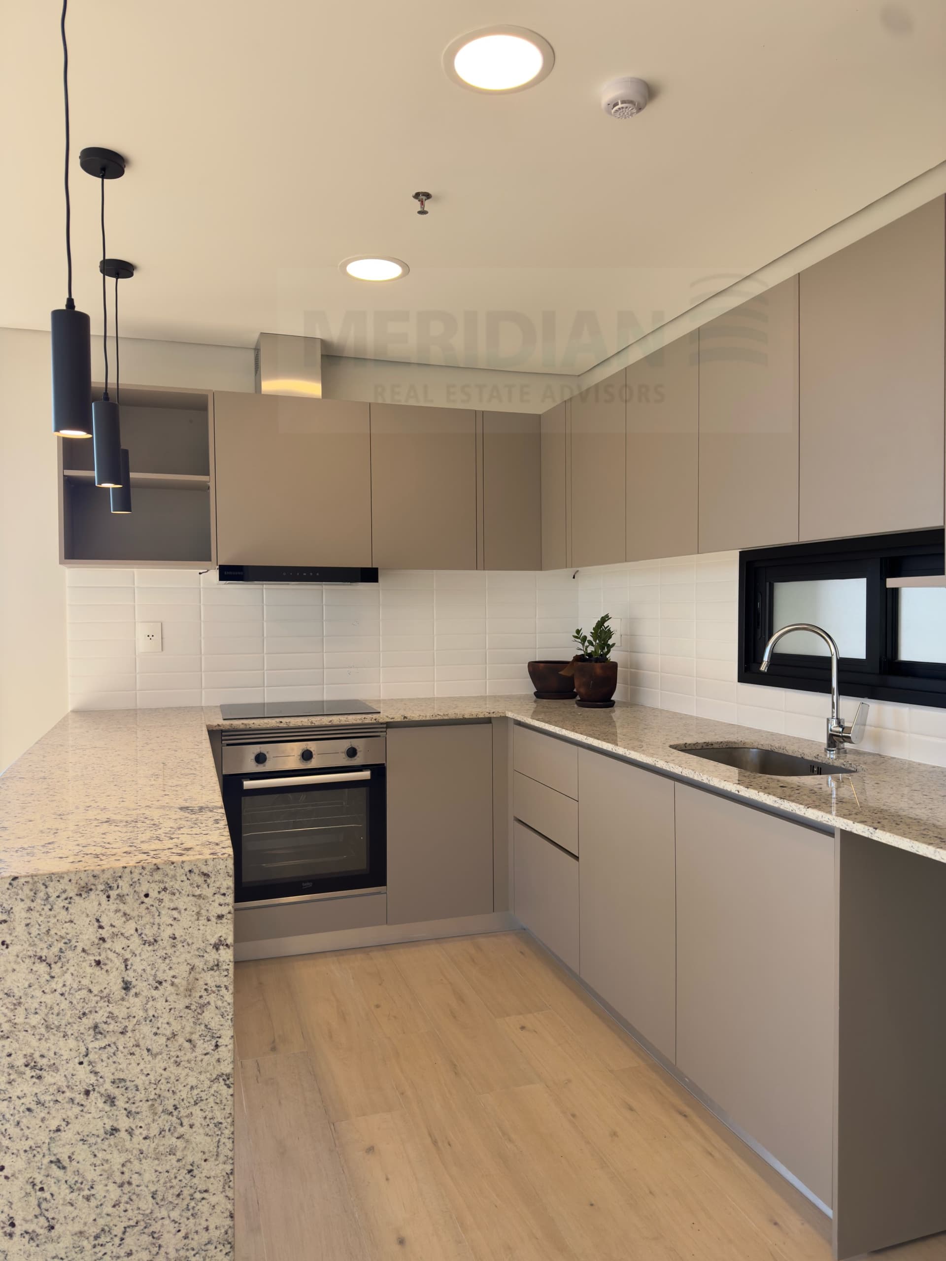 Departamento de 3 habitaciones en venta totalmente a estrenar!!, foto 3