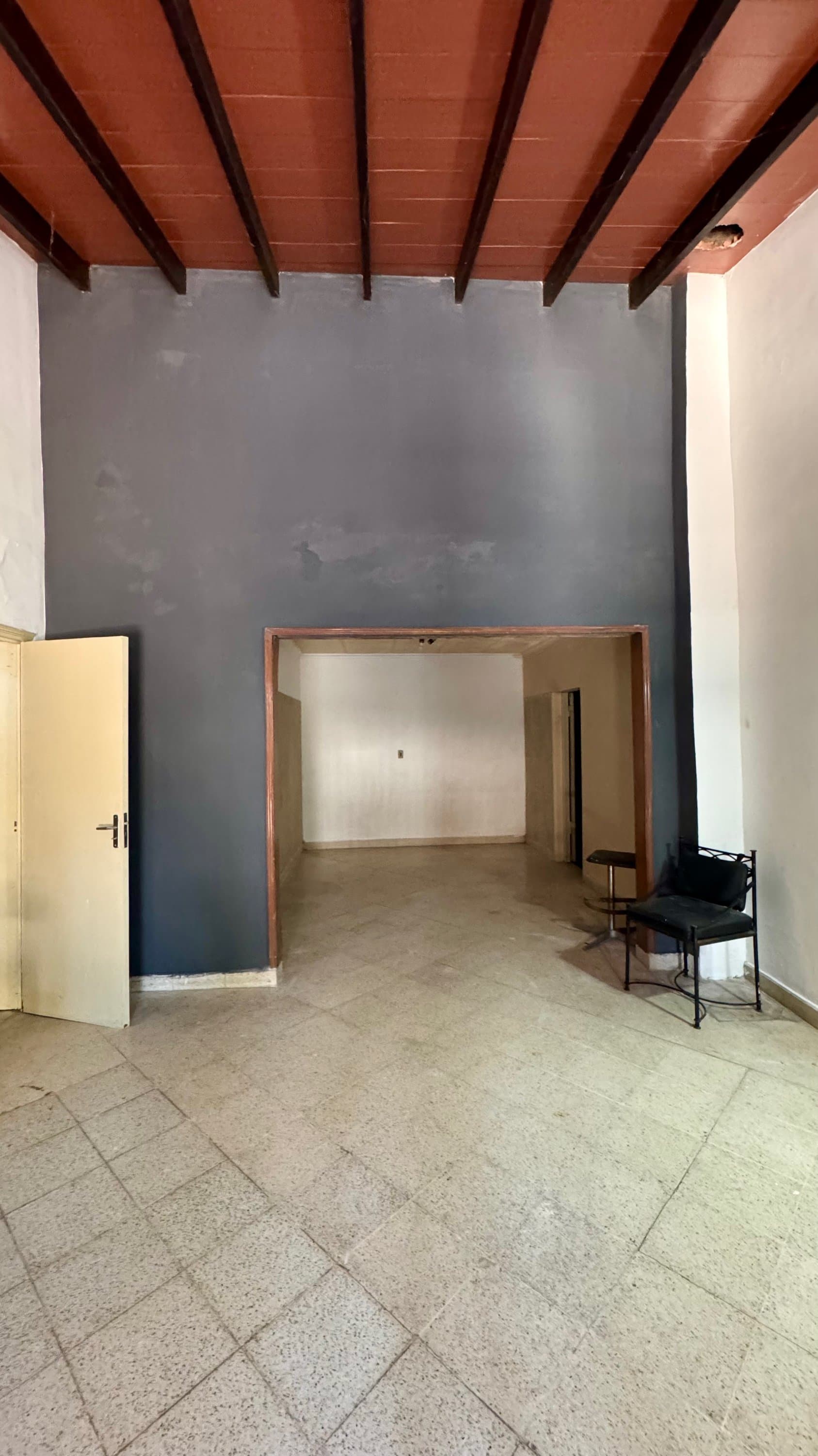 amplia casa de 4 habitaciones y local comercial en el Centro de Asuncion - Barrio San Roque, foto 4