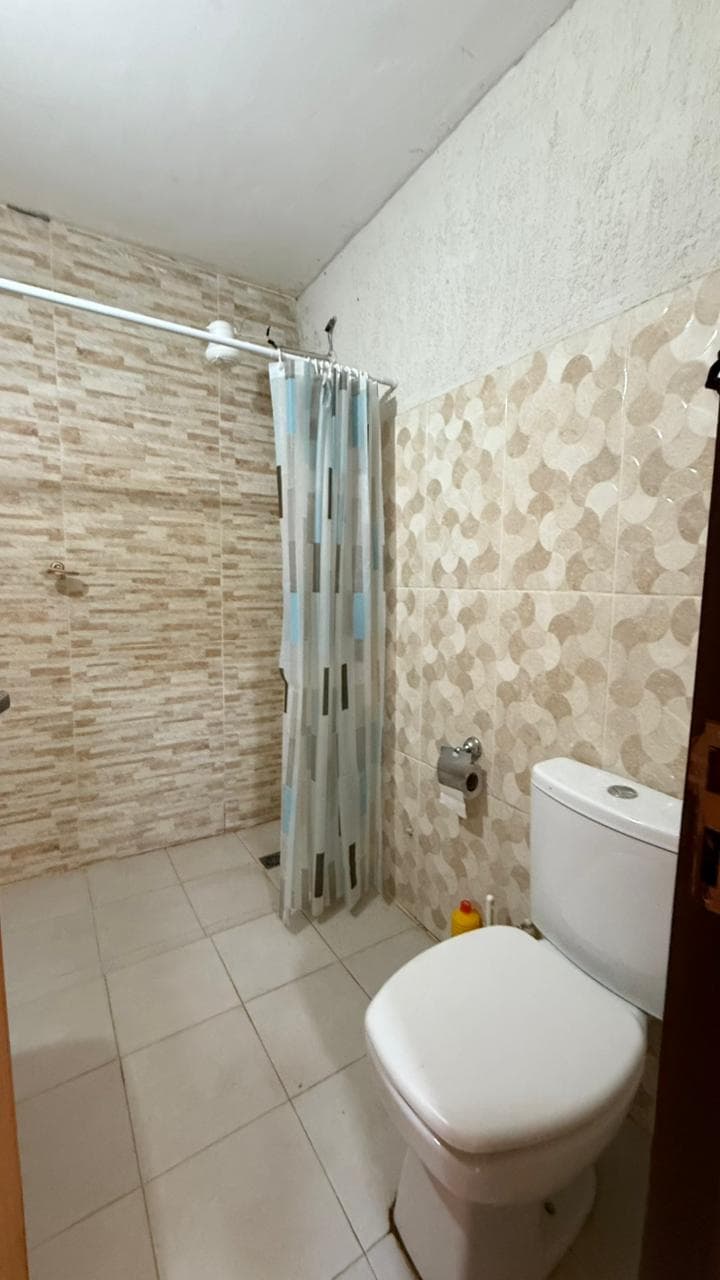 Casa de 2 dormitorios en ypane, foto 4