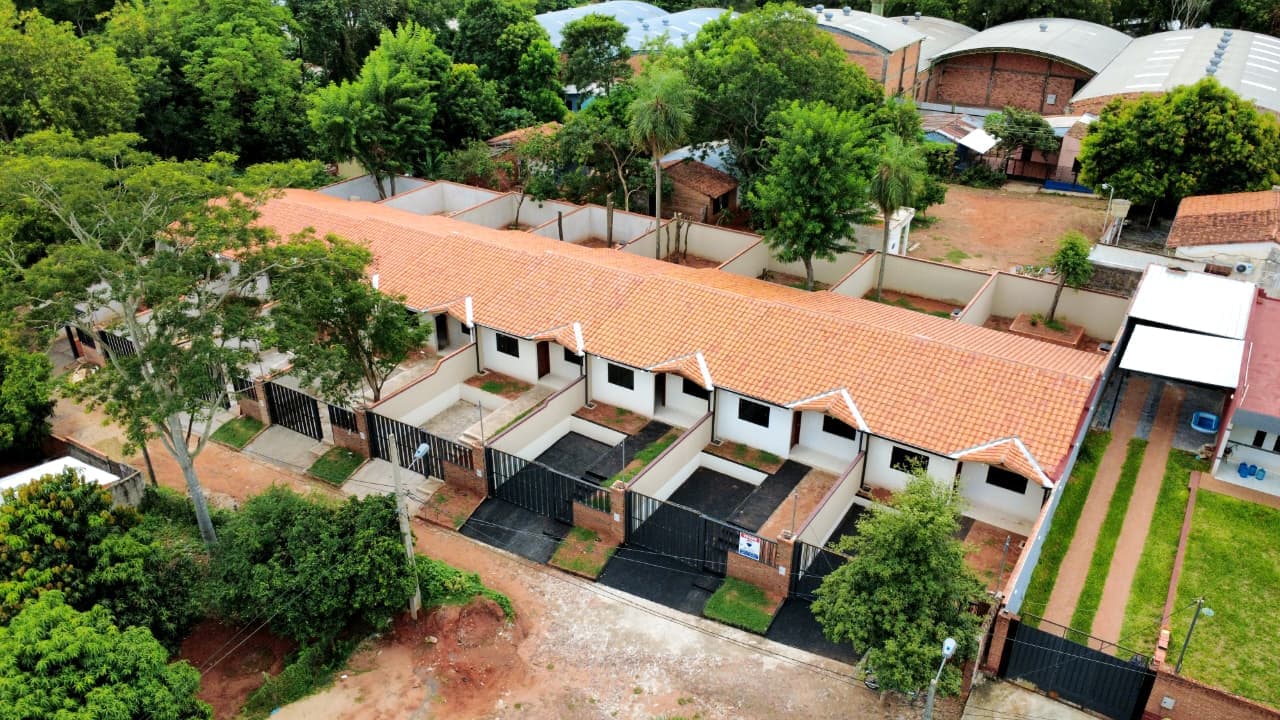‼Vendo Chalet a estrenar en excelente ubicación — foto 4