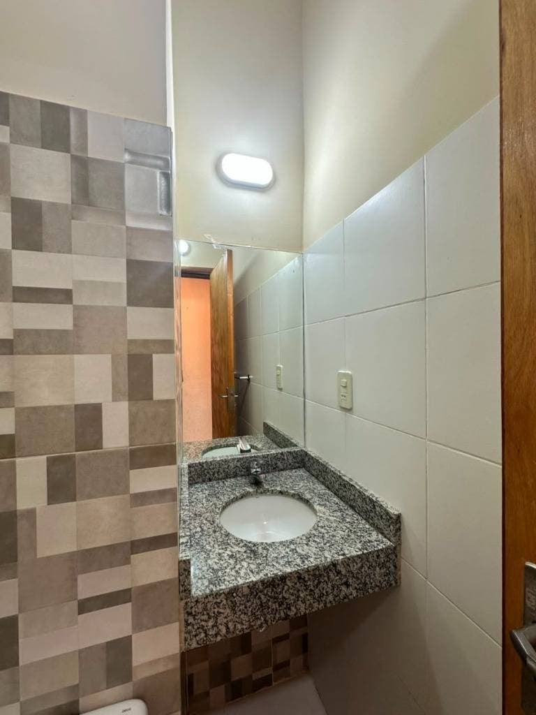 Dúplex en esquina 3 dorm. | Loma Pytá, foto 4