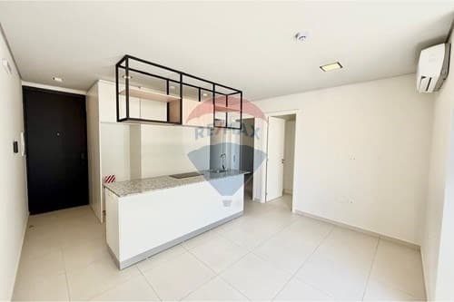 Departamento de dos habitaciones en Luque, foto 3