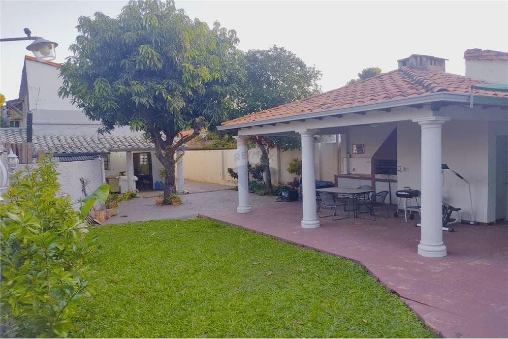 En venta casa en el barrio los laureles, foto 2