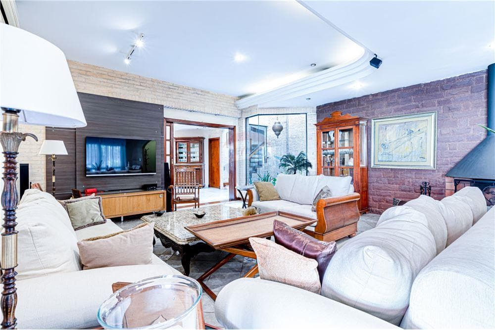 Hermosa Residencia En Venta Zona "barrio Jara", foto 5
