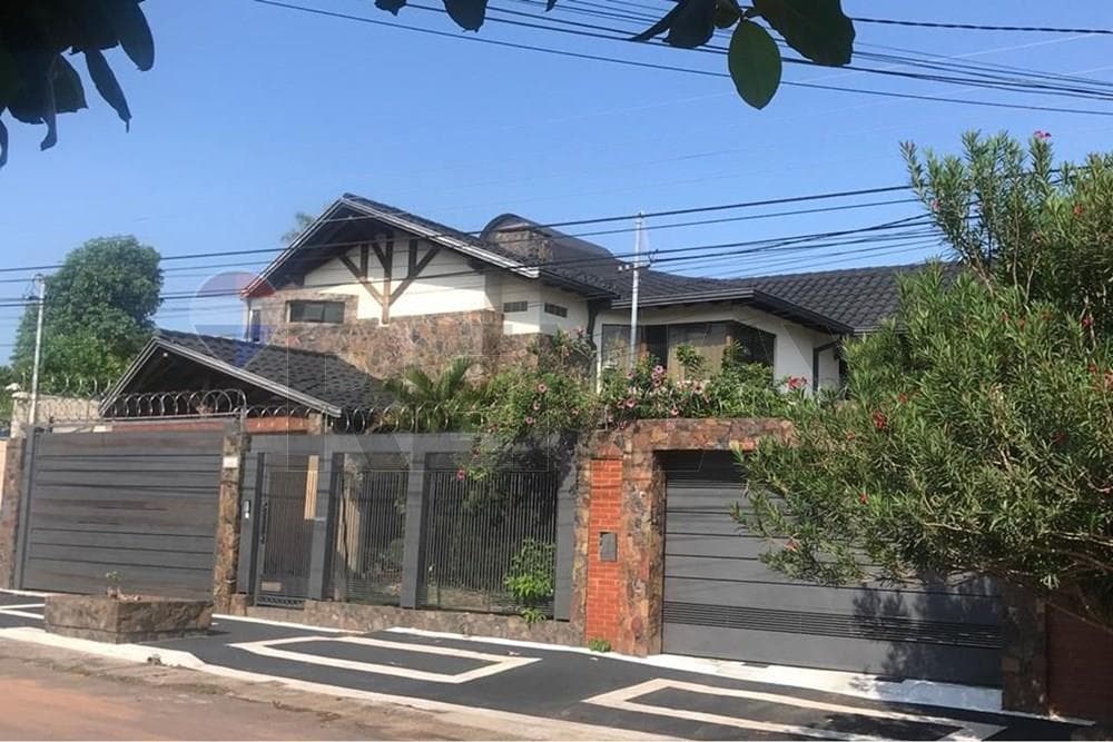 Residencia Premium en Venta en Lambaré, foto 4