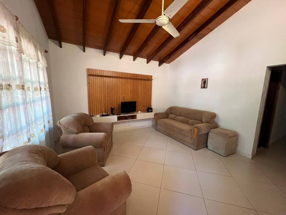En venta casa de tres habitaciones en Luque (a remodelar), foto 3