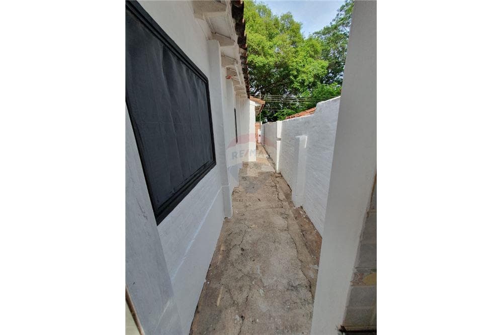 Hermosa casa en Mariano Roque Alonso, foto 4