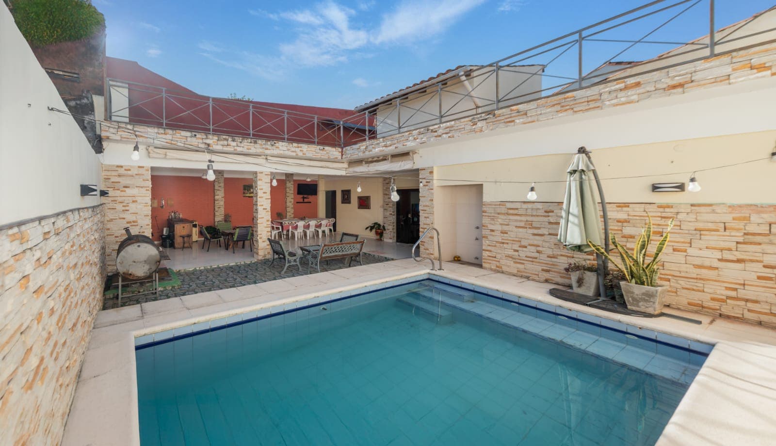 En Venta – Residencia U Oficina En Barrio Nazareth, foto 5
