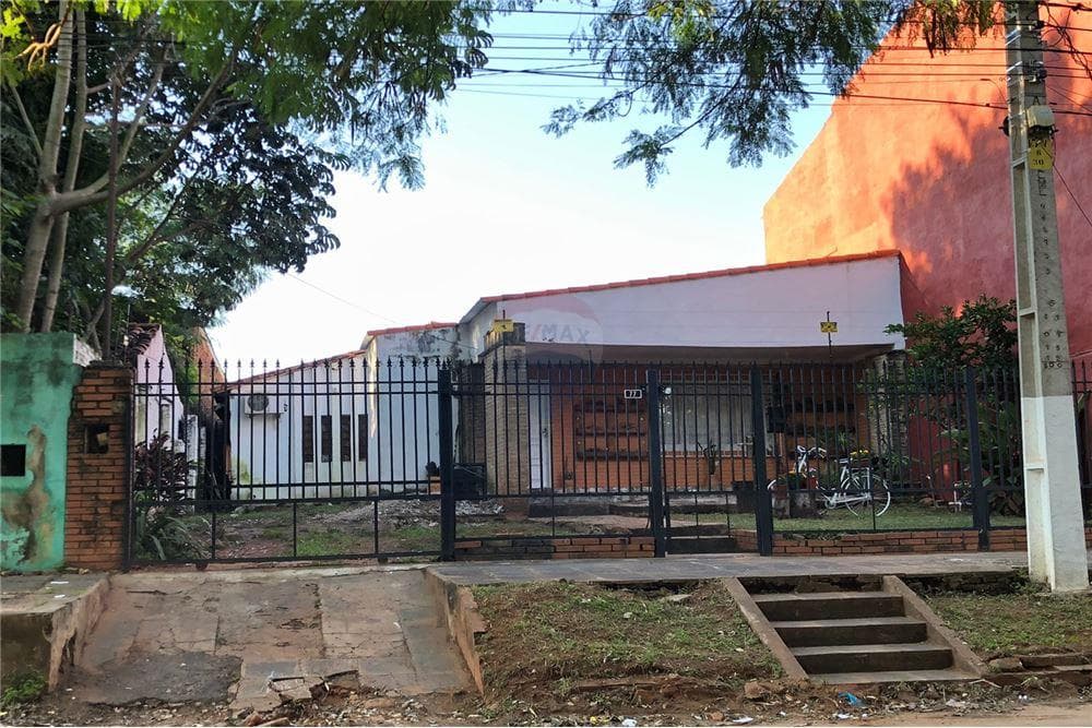 Hermosa casa en San Lorenzo barrio lucerito, foto 1