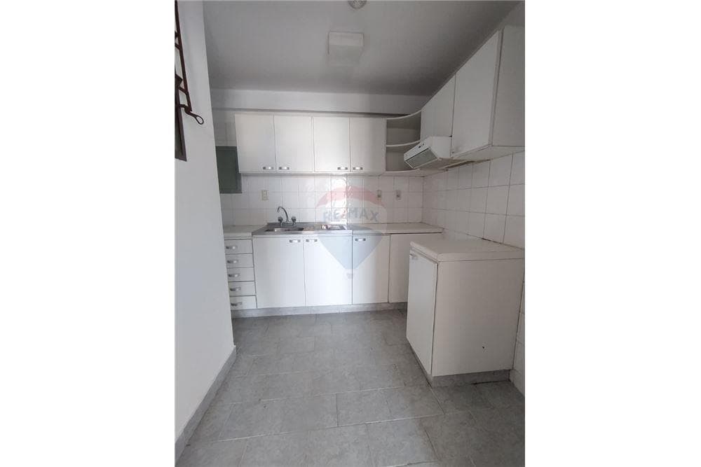 Departamento de 2 dorm en venta - ASUNCION/ CENTRO, foto 3