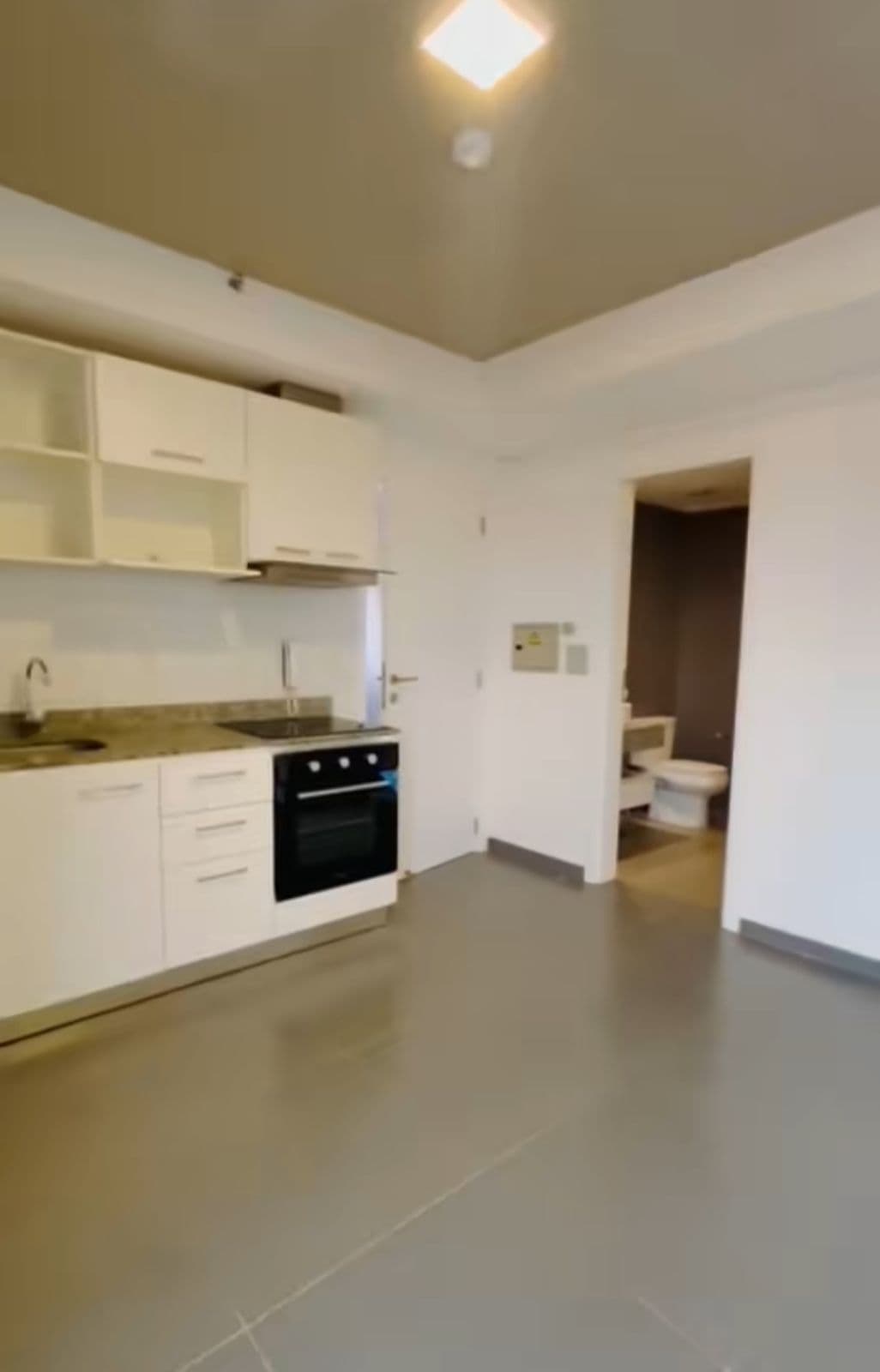 ALQUILO Monoambiente con terraza privada y Cochera