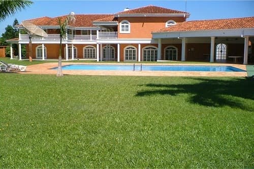 impresionante residencia ubicada en Avda.Laguna Grande, foto 2