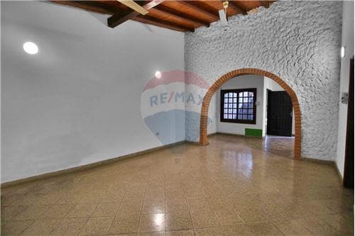 Casa-Alquiler-PY Asunción General Díaz Paraguari 1349, foto 3