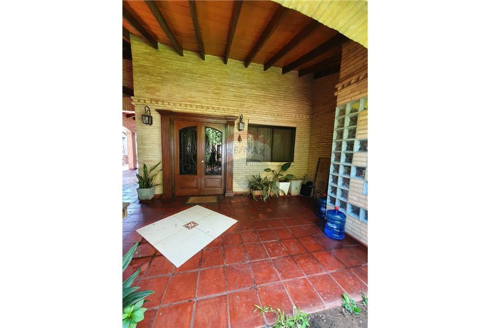 Residencia con piscina en San Lorenzo, foto 3