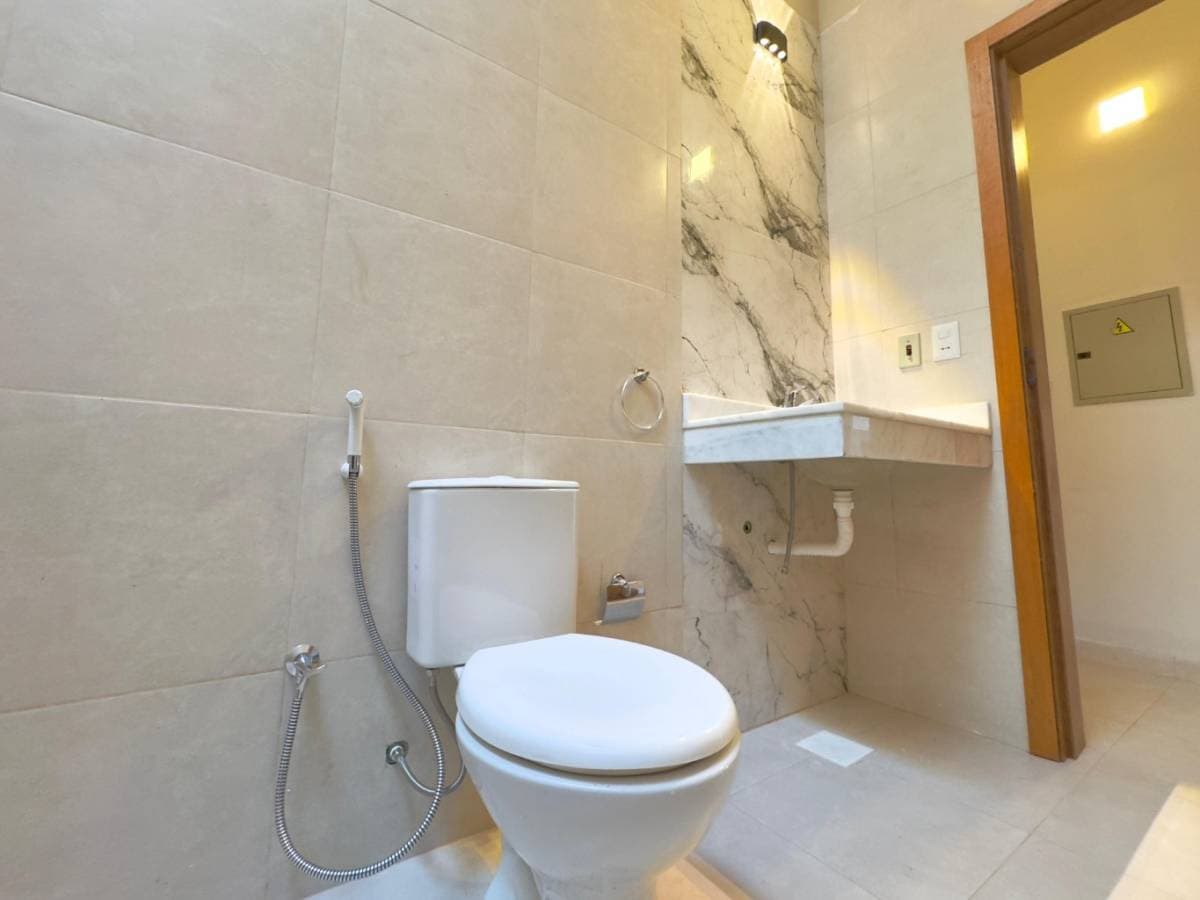 En venta hermoso chalet a estrenar en Luque, foto 3