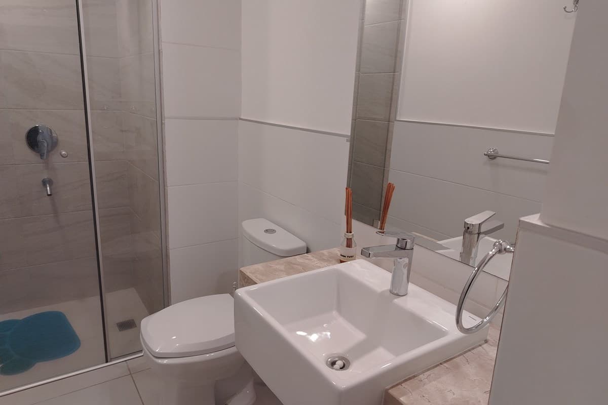 Departamento-Alquiler-Av. General Santos & Av. España, Las Mercedes, Asunción, foto 4