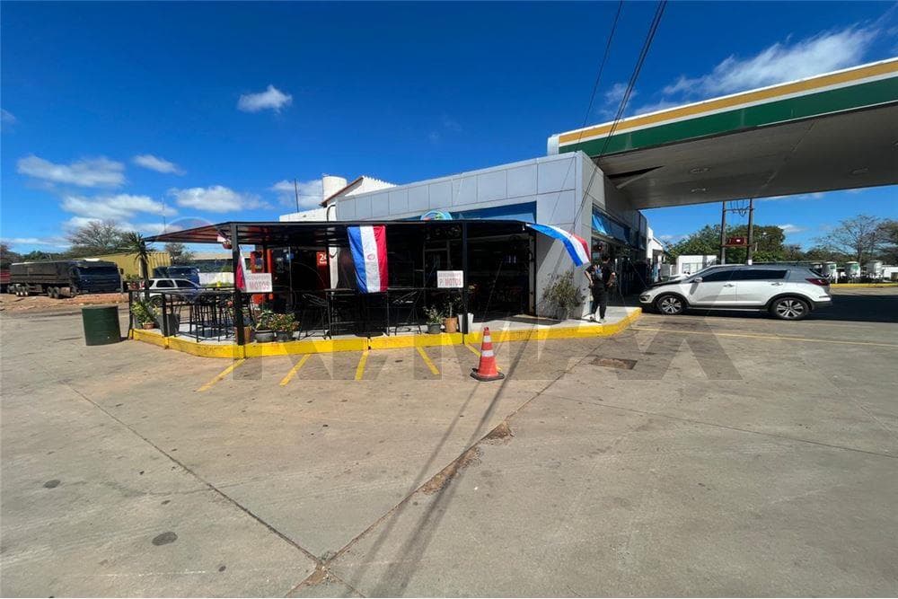 Estacion de servicio con clientela formada acceso sur, foto 4