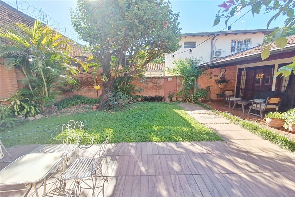 hermosa casa en Barrio Jara, foto 3