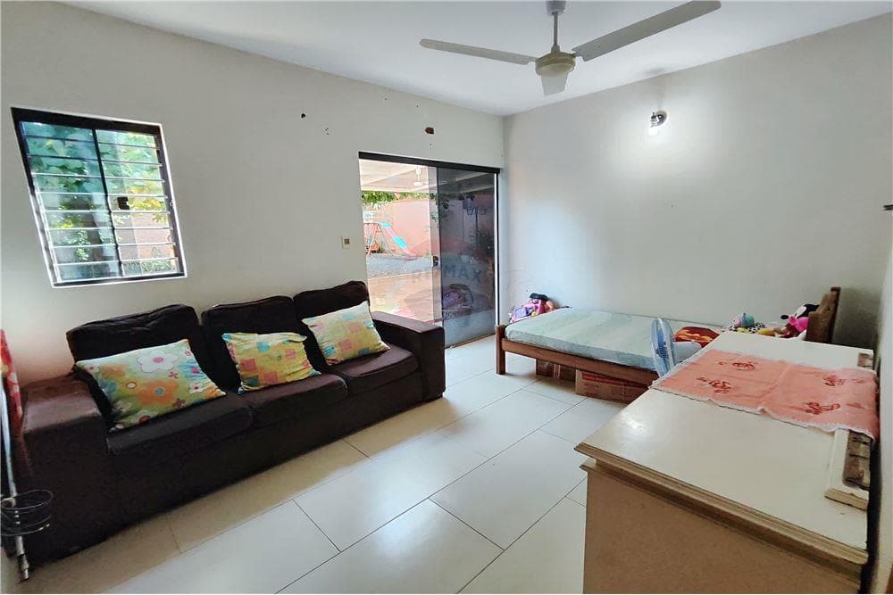 Hermosa casa en esquina, Zona Sur, foto 5