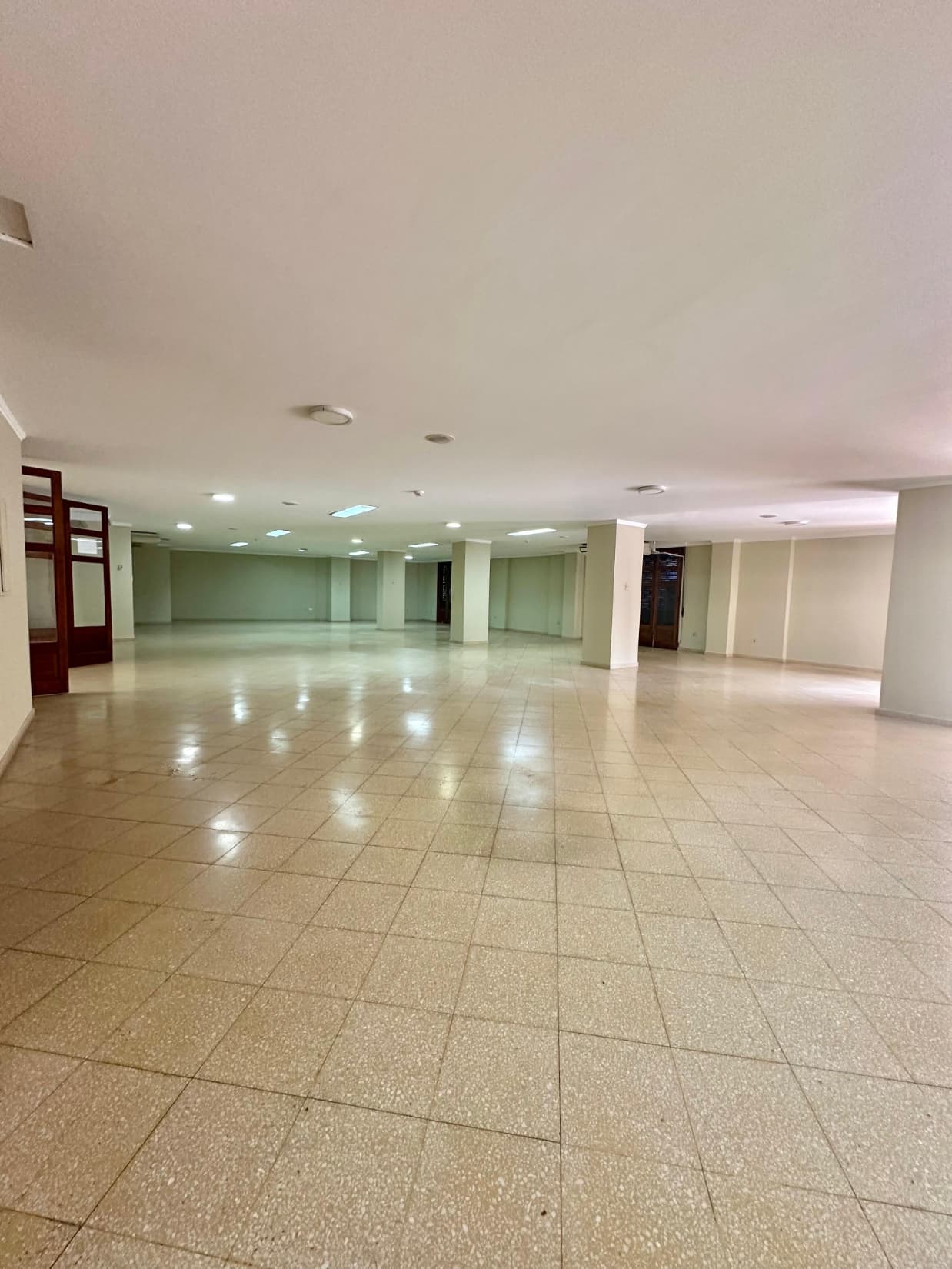 Piso Completo En Esquina En El Centro Histórico De Asuncion — foto 2