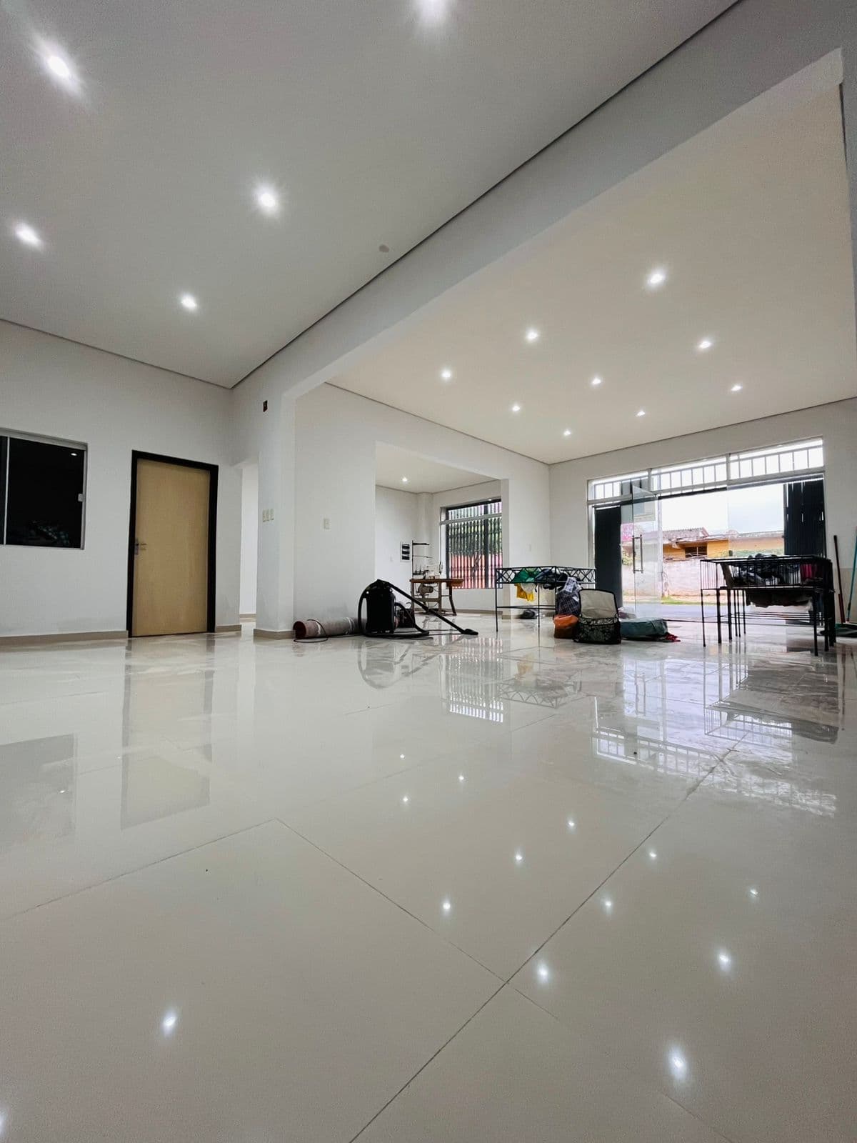 Local Comercial de 120m2 - Luque — foto 5
