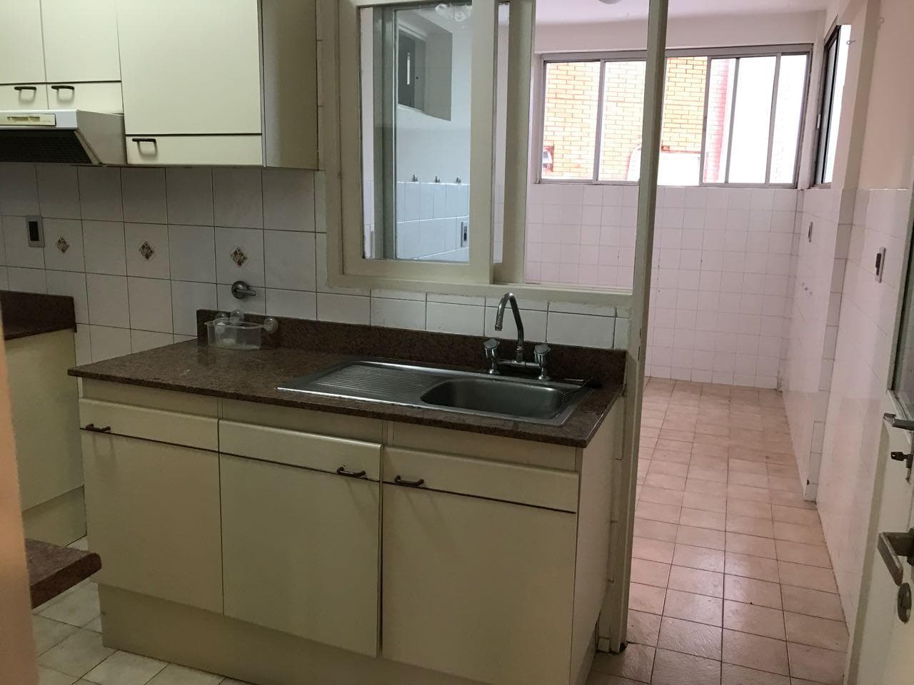 Departamento de tres dormitorios barrio Las Lomas, foto 4