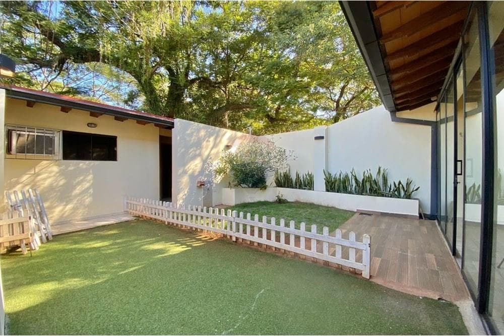 Duplex a la Venta-a cuadras del Colegio Goethe, foto 2