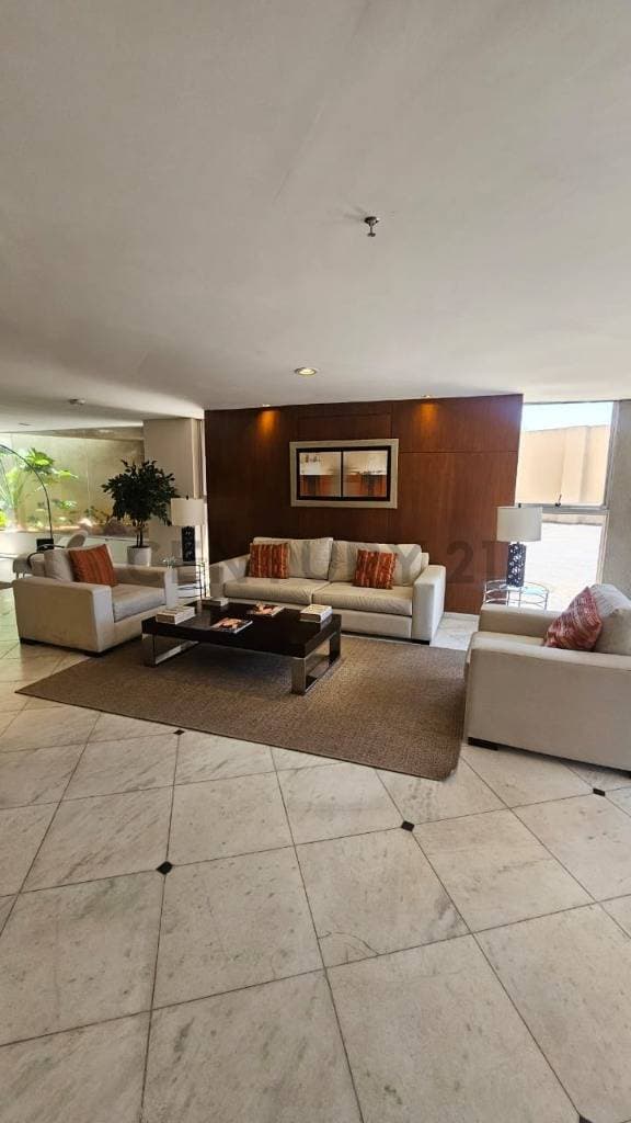 Departamento amplio y lujoso ubicado en el exclusivo Edificio Karimi, foto 5