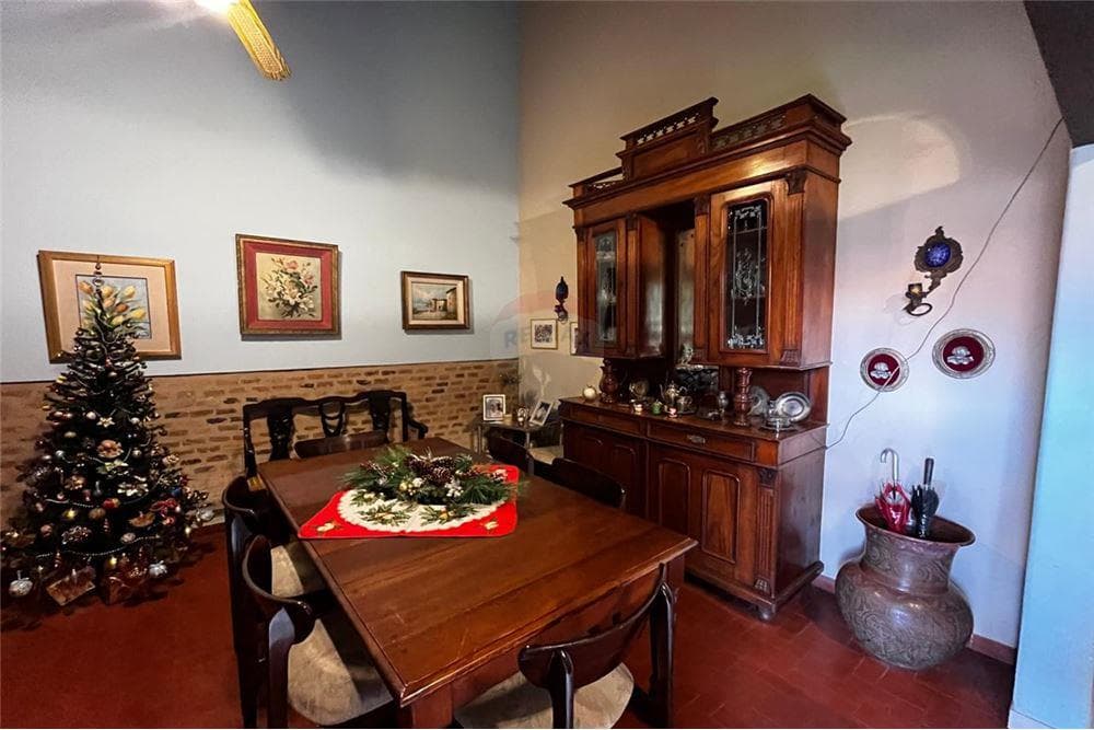 casa detras del paseo Galeria — foto 3