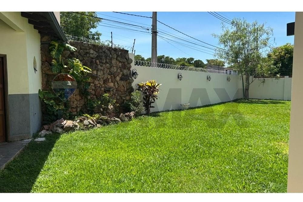 Casa - Venta - Luque, foto 2