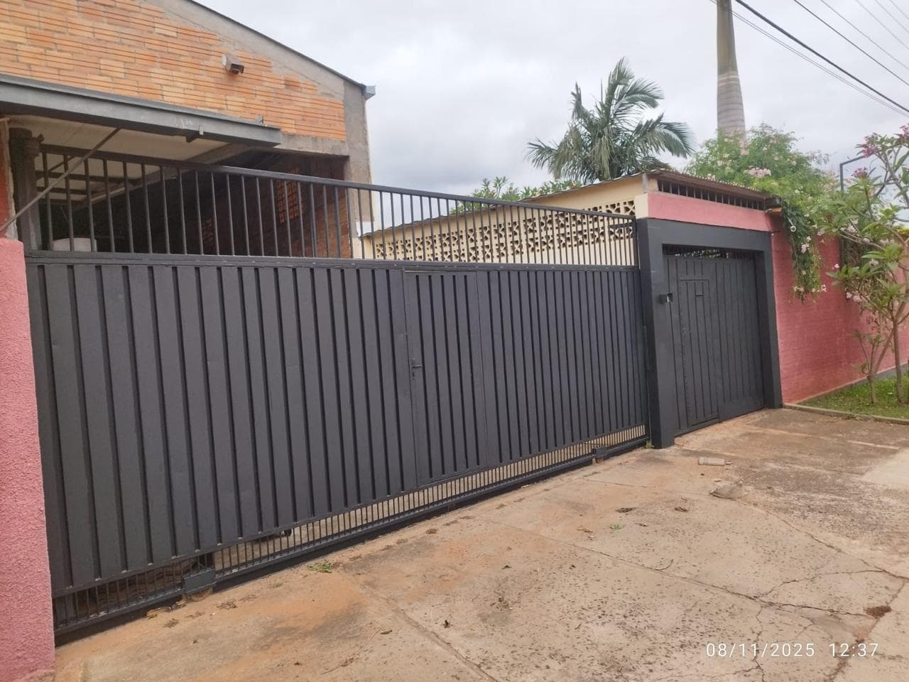 Casa Y Tinglados En Itauguá - Dpto. Central — foto 4