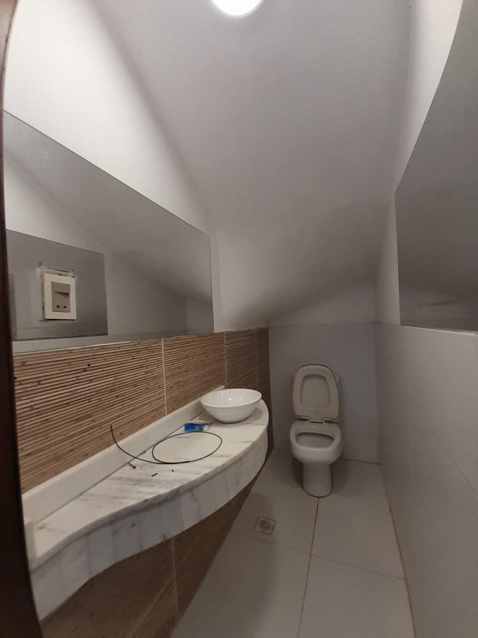 Duplex en San Lorenzo zona shopping Pinedo cod 059 — foto 3