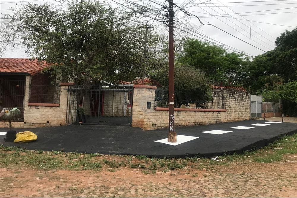 Casa en esquina en fernando zona sur, foto 2