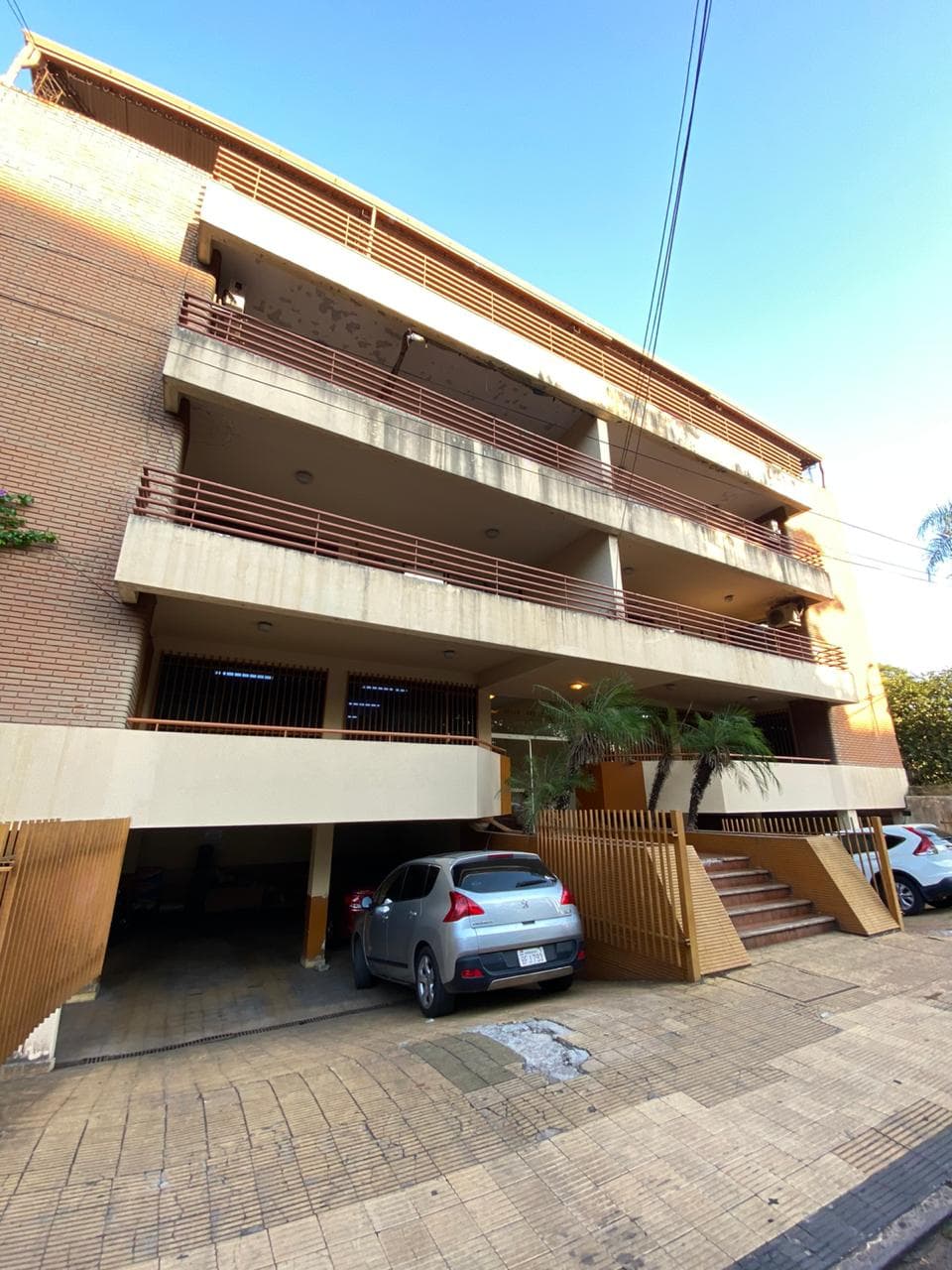 Edificio corporativo de 5 pisos, foto 1