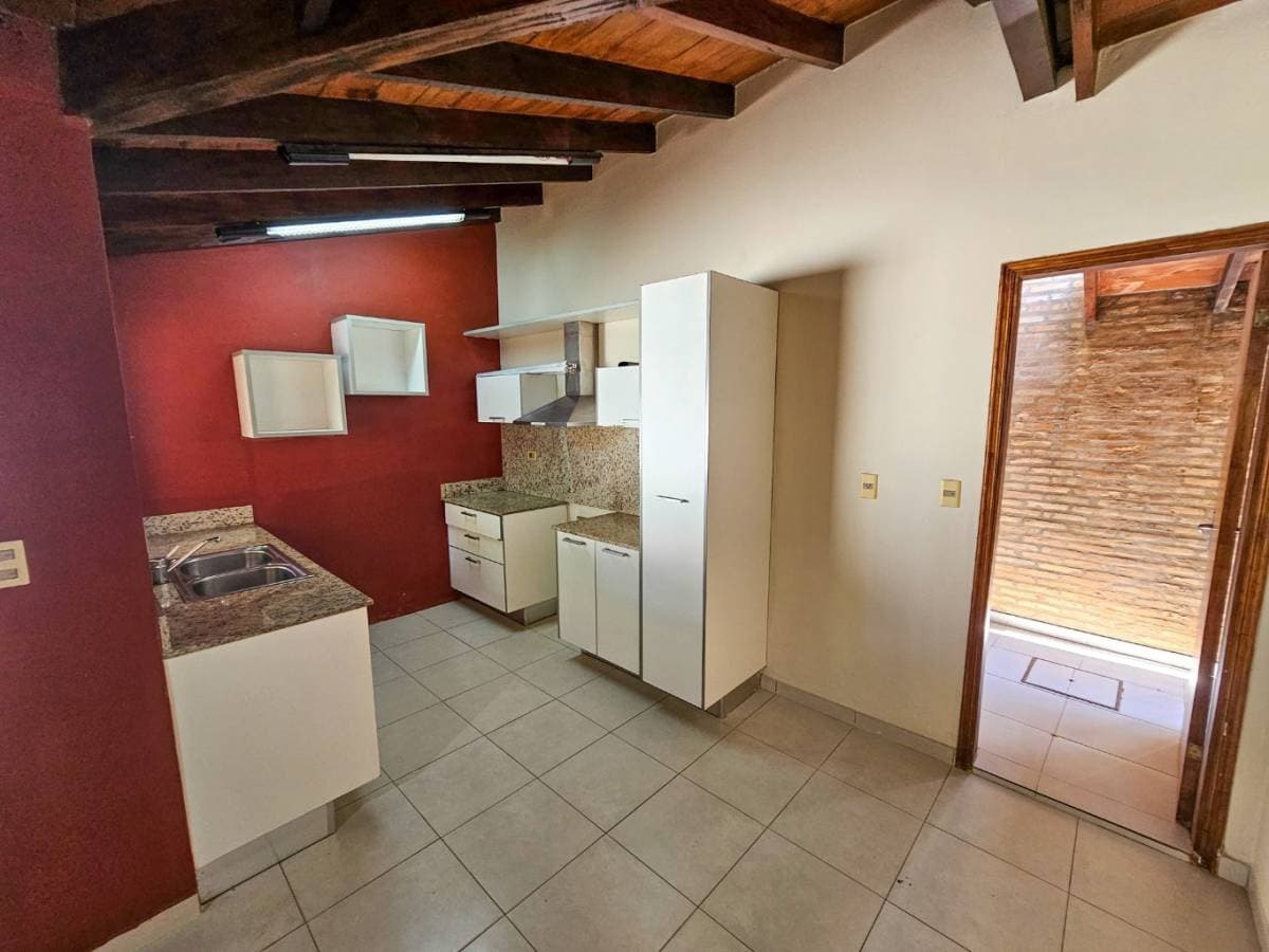 Casa en el centro de lambare, foto 5