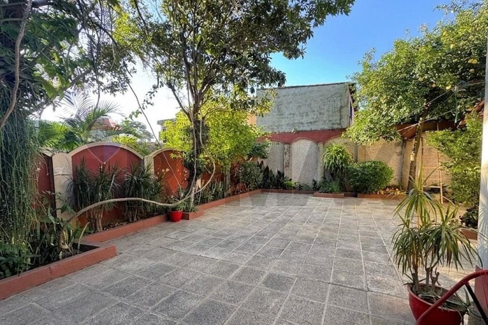 Casa en Venta - Los Laureles, Asunción, Paraguay, foto 5