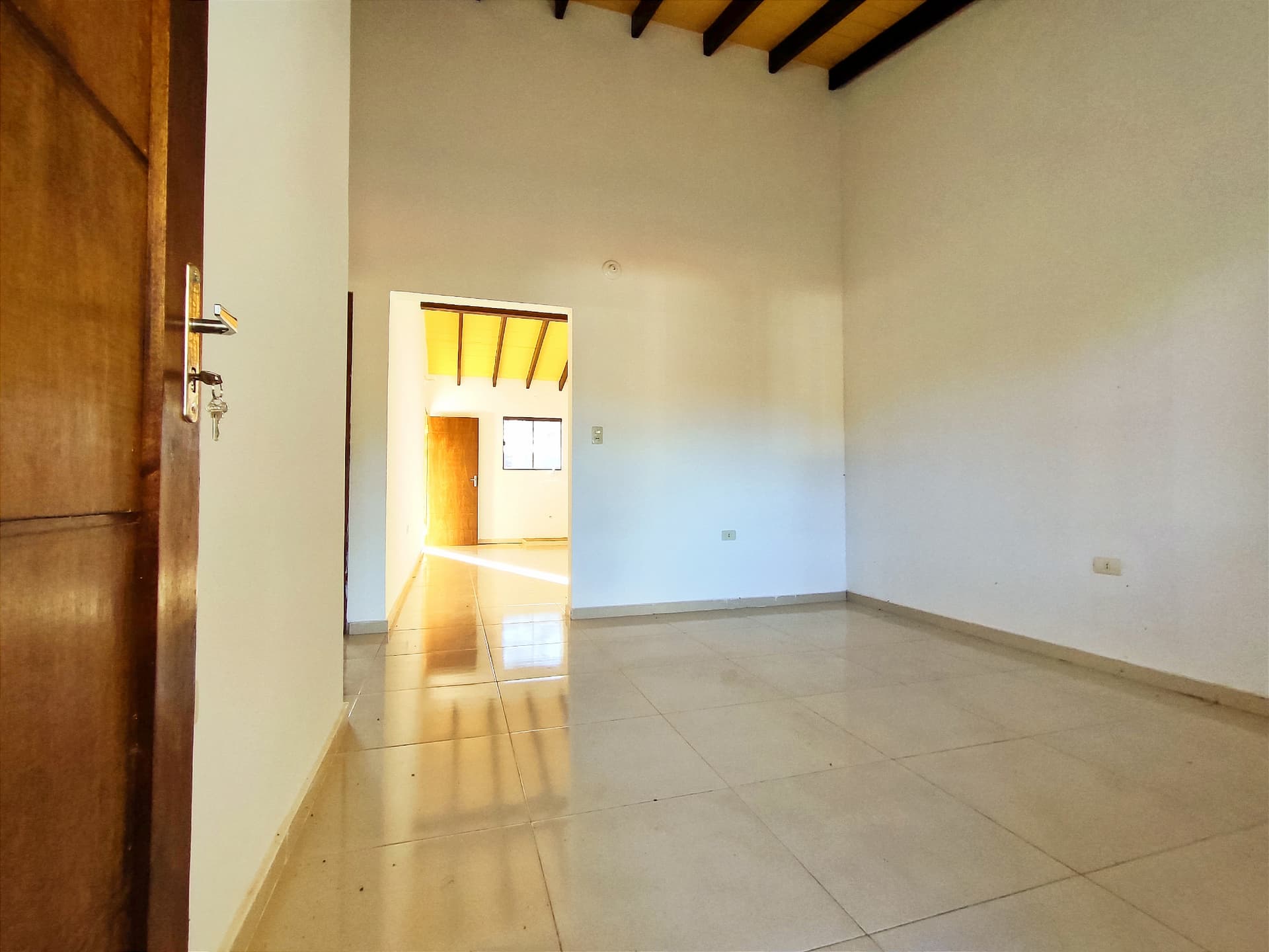 Chalet a estrenar - Ñemby, foto 3